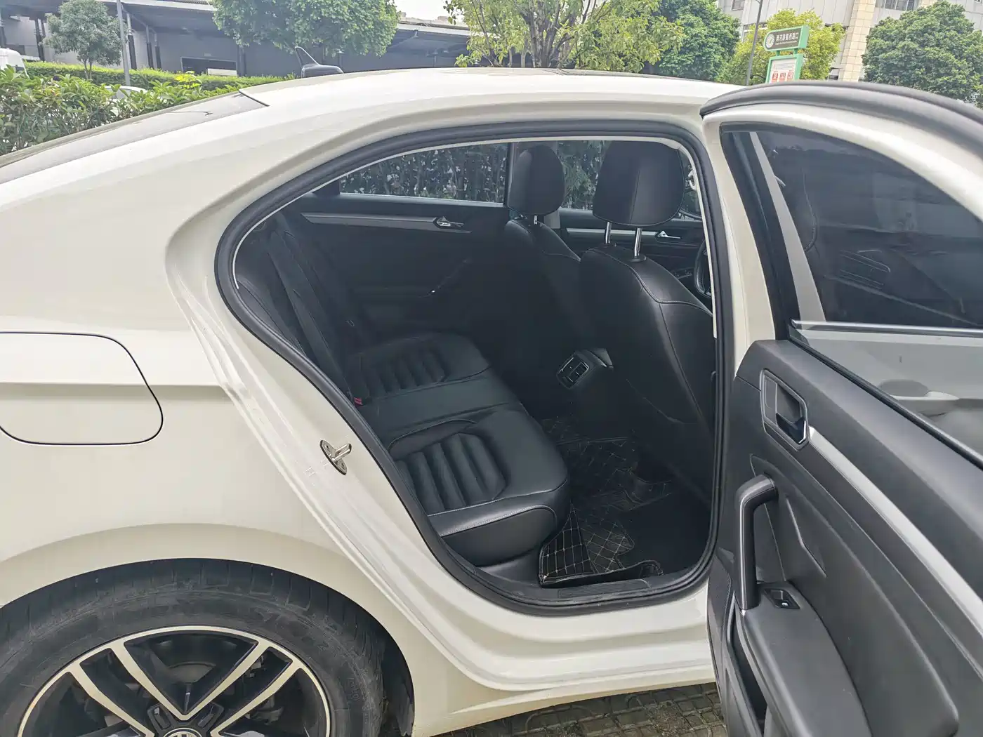 Volkswagen Lamando, миниатюра 3