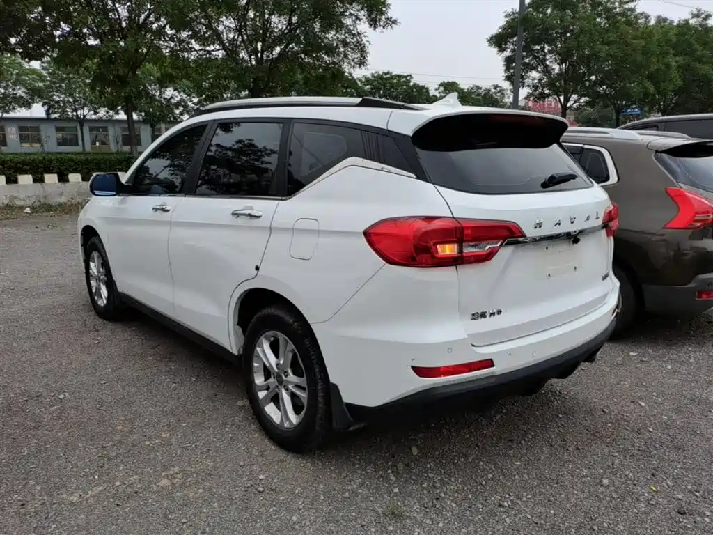 Haval M6 2017 1.5T Automatic 2WD Premium фото 5