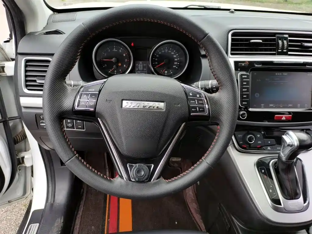 Haval M6 2017 1.5T Automatic 2WD Premium фото 10