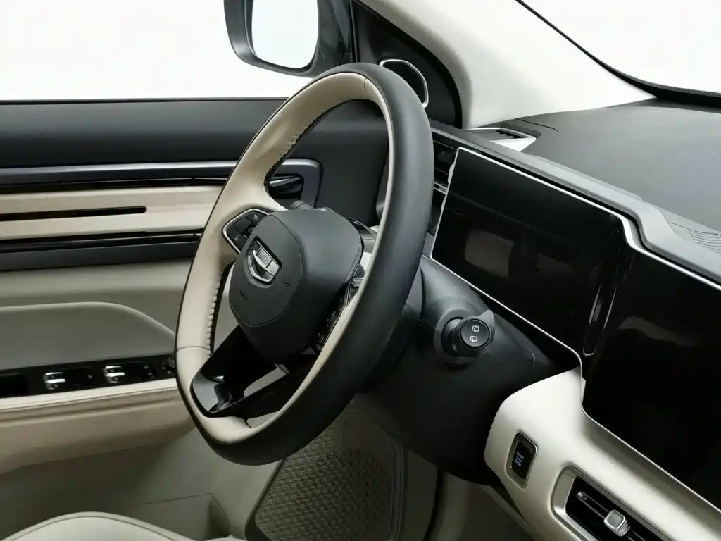 Фото 22 - Geely ICON