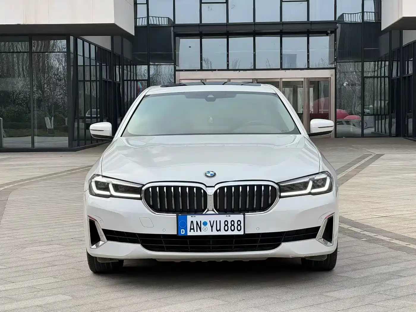 BMW 5-SERIES
