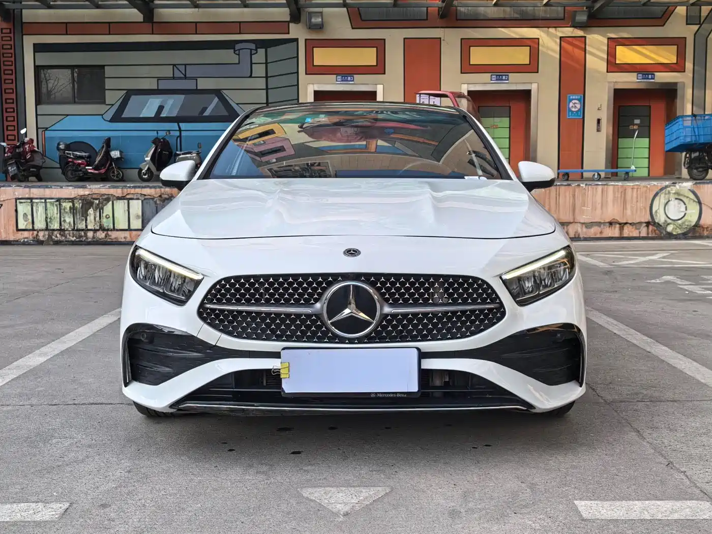Mercedes-Benz A-Class 2024 A 200 L Fashion Edition фото 2