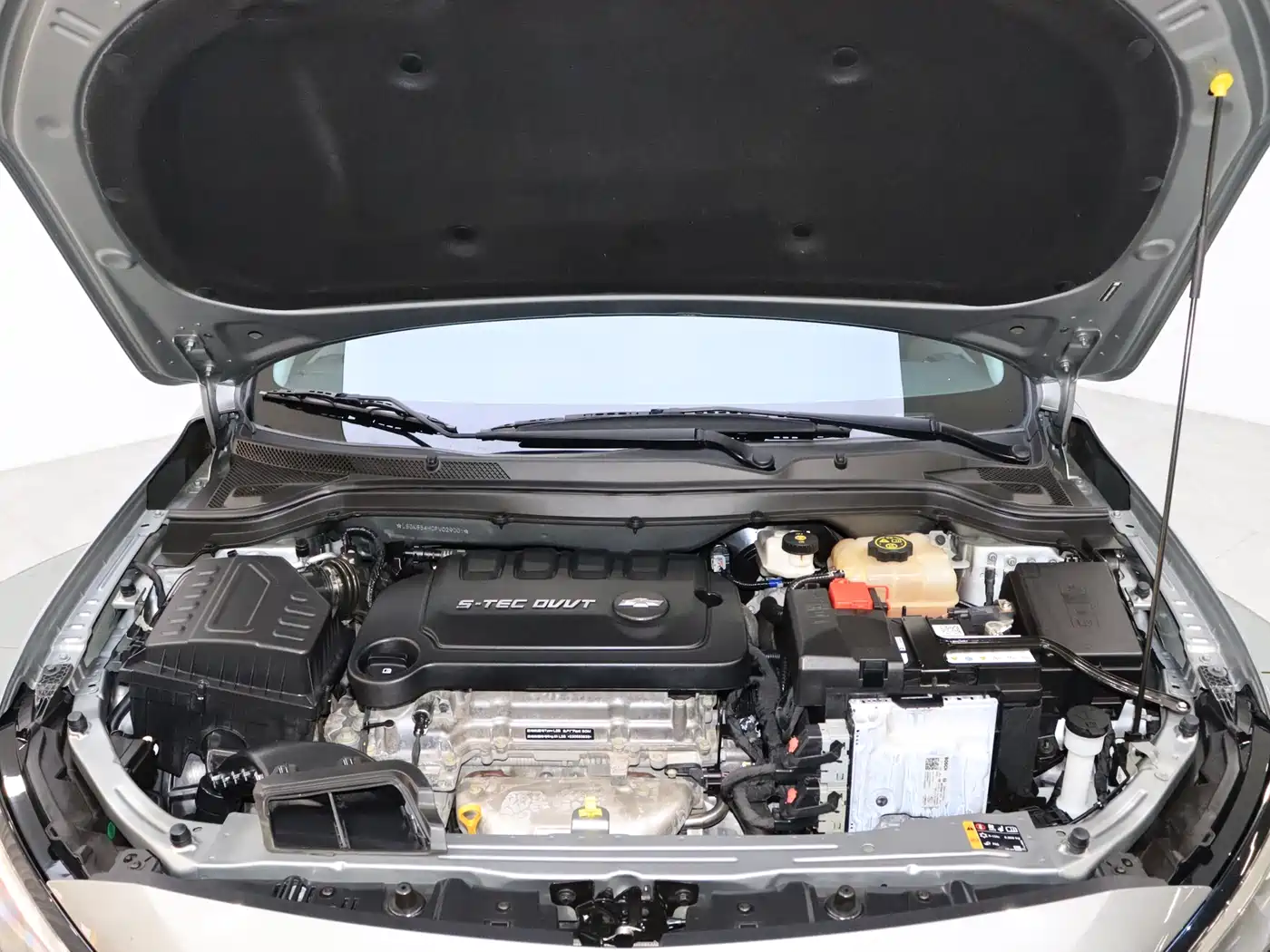 Chevrolet Monza 2023 1.5L Dual-Clutch Enjoyment Edition фото 3