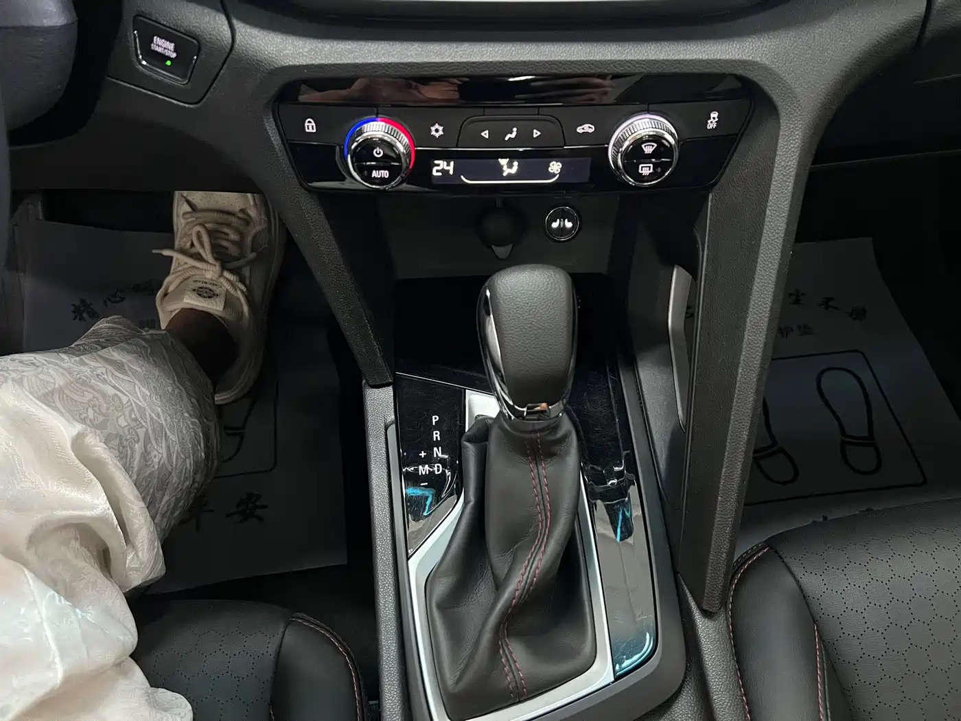 Chevrolet Orlando 2023 2020 Mild Hybrid Redline 530T Automatic Premium Edition (5+2 seater)