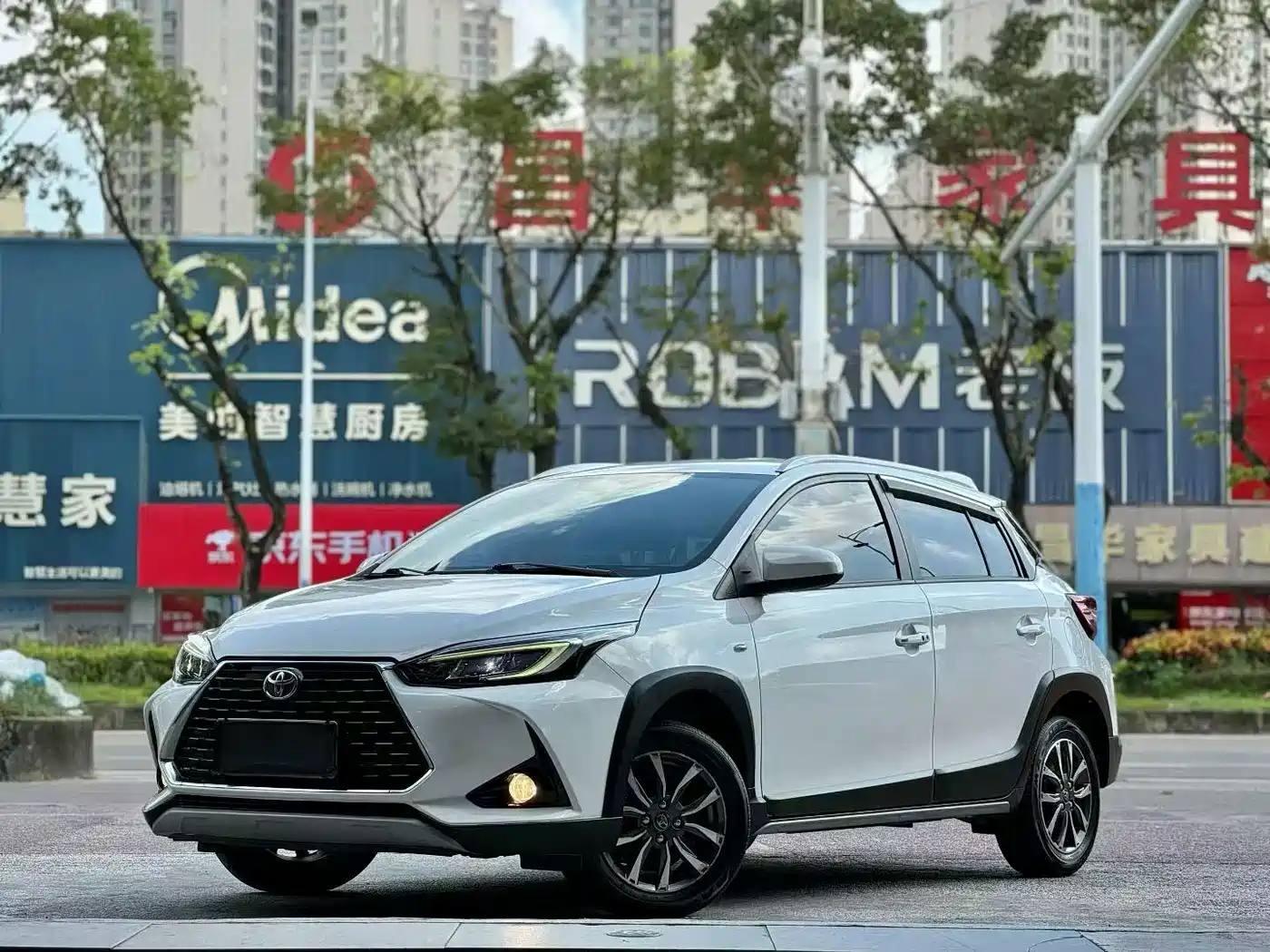 Toyota YARiS L Zhi Xuan 2022 — пригон из Китая