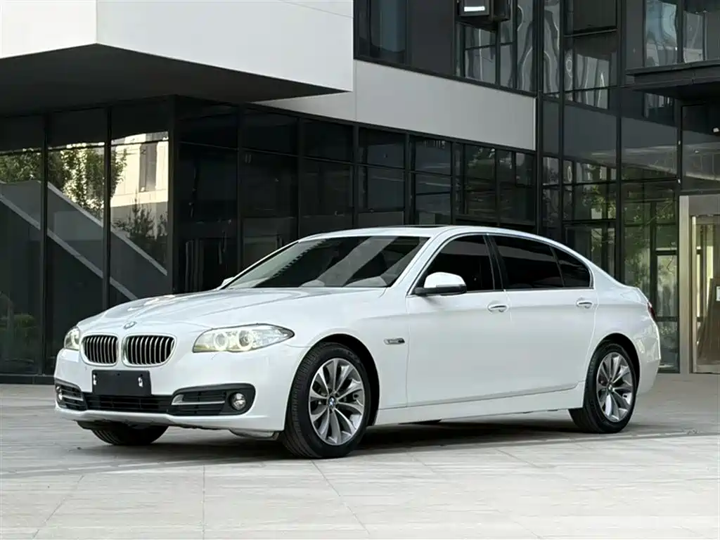 BMW 5 Series 2017 525Li Leading Edition