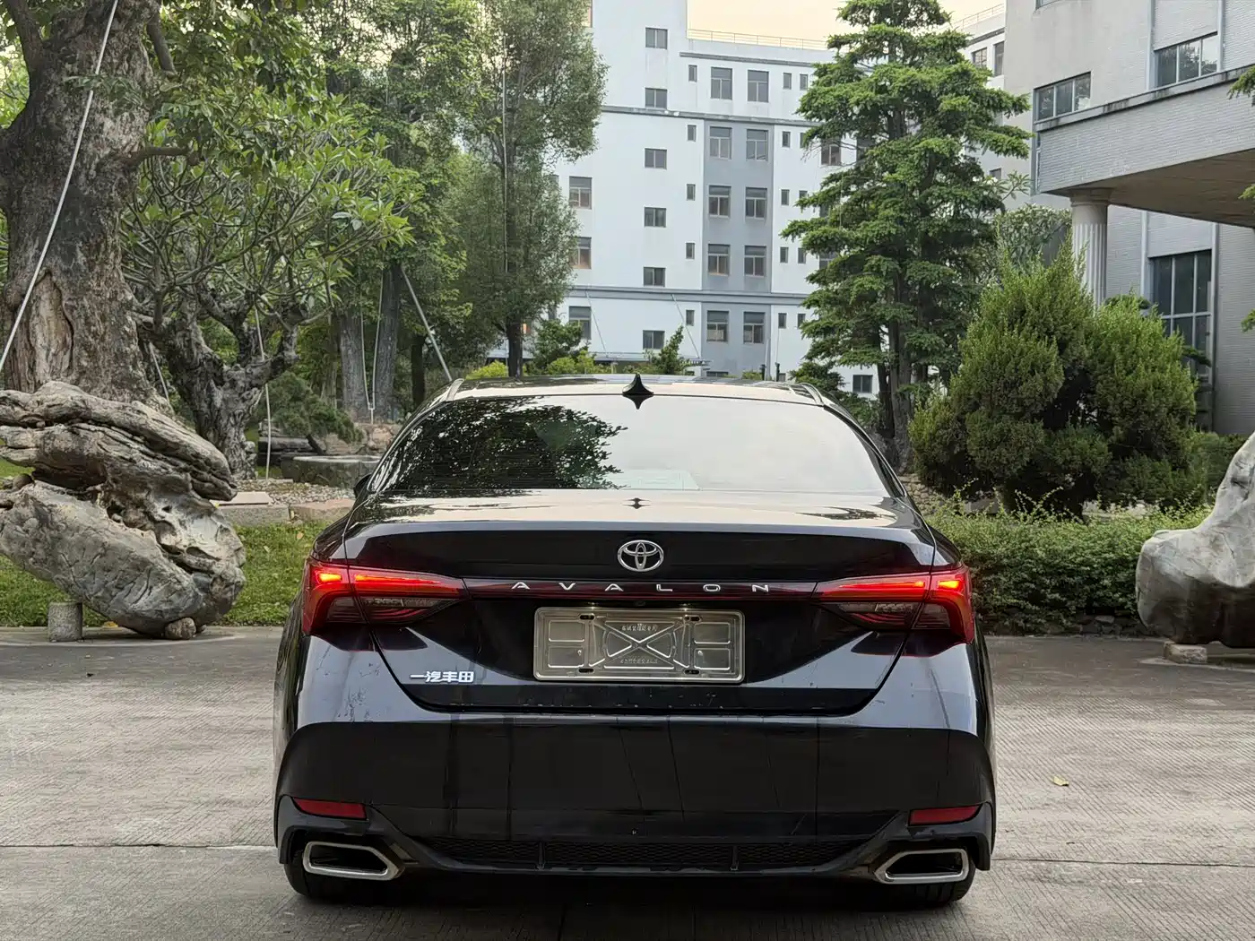 Toyota Avalon 2019 2.0L Luxury Edition (China VI) фото 8