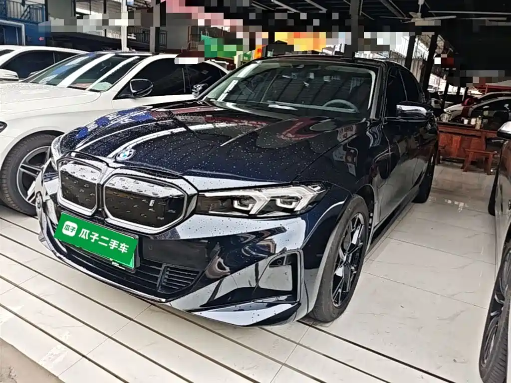 BMW i3 2024 eDrive 35 L