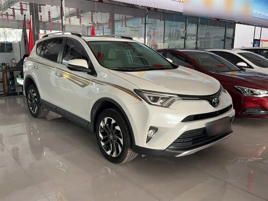 Toyota RAV4 Rongfang 2018 2.5L Automatic 4WD Elite i Edition фото 4