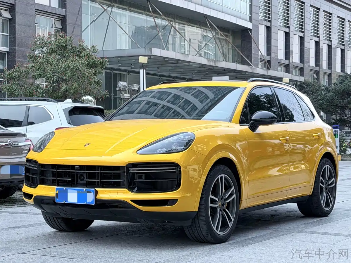 Фото 1 - Porsche Cayenne