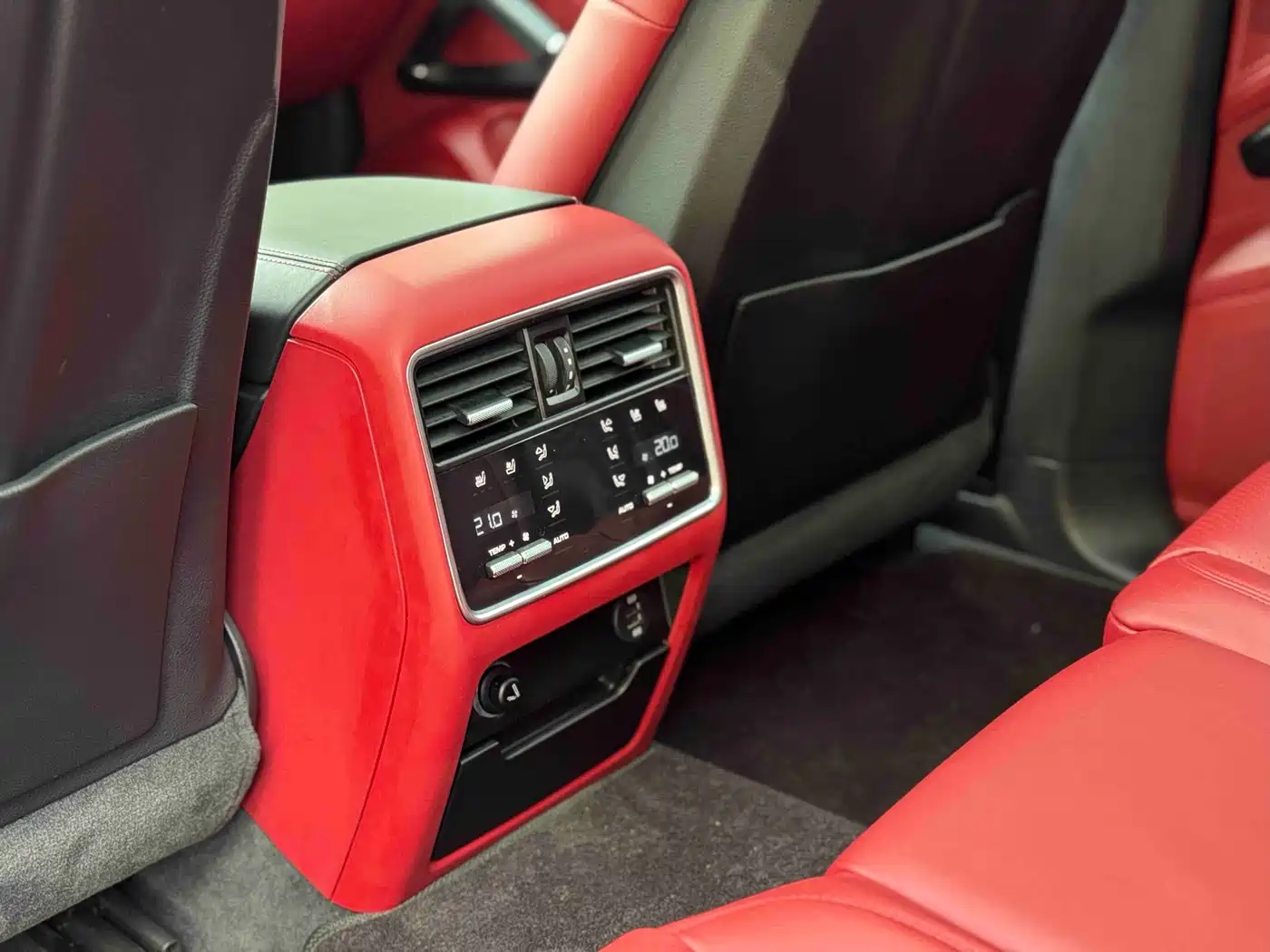 Porsche Cayenne 2018 Cayenne 3.0T фото 3