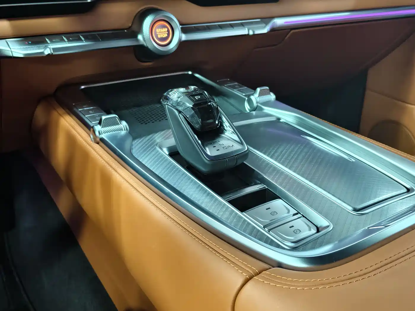 TANK TANK 700 NEW ENERGY