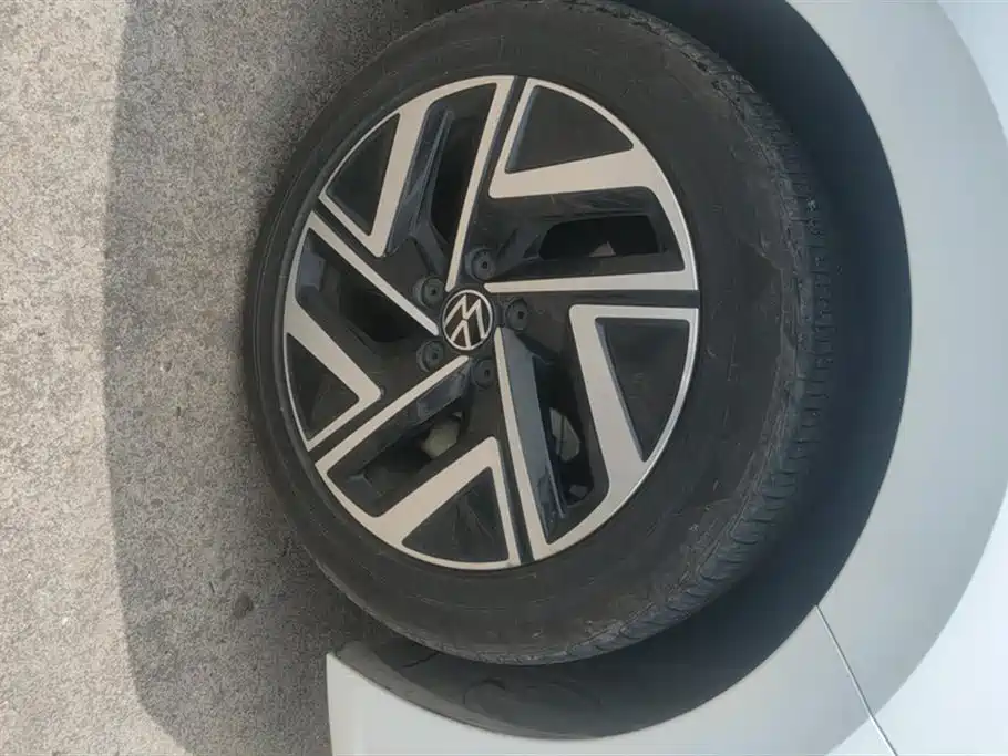 Volkswagen Sagitar 2023 280TSI DSG Surpass Plus Edition фото 6