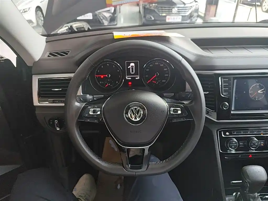 Volkswagen Teramont 2017 330TSI 2WD Luxury фото 11