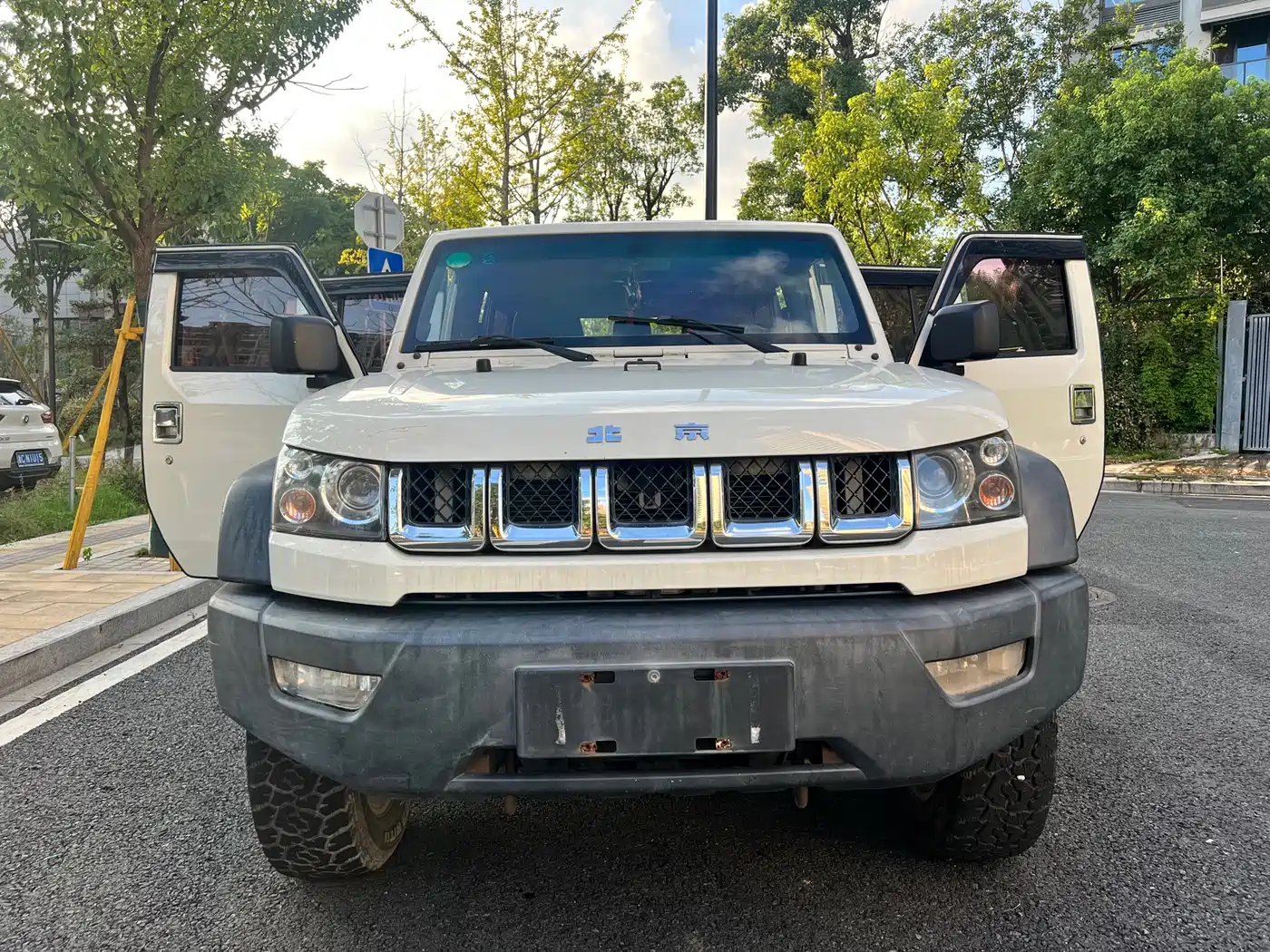BAIC ORV Beijing Offroad BJ40 2016 Model 40L 2.3T Automatic 2WD Luxury фото 27