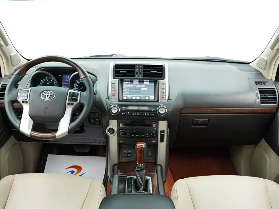 Toyota Prado 2010 4.0L Automatic VX NAVI фото 7