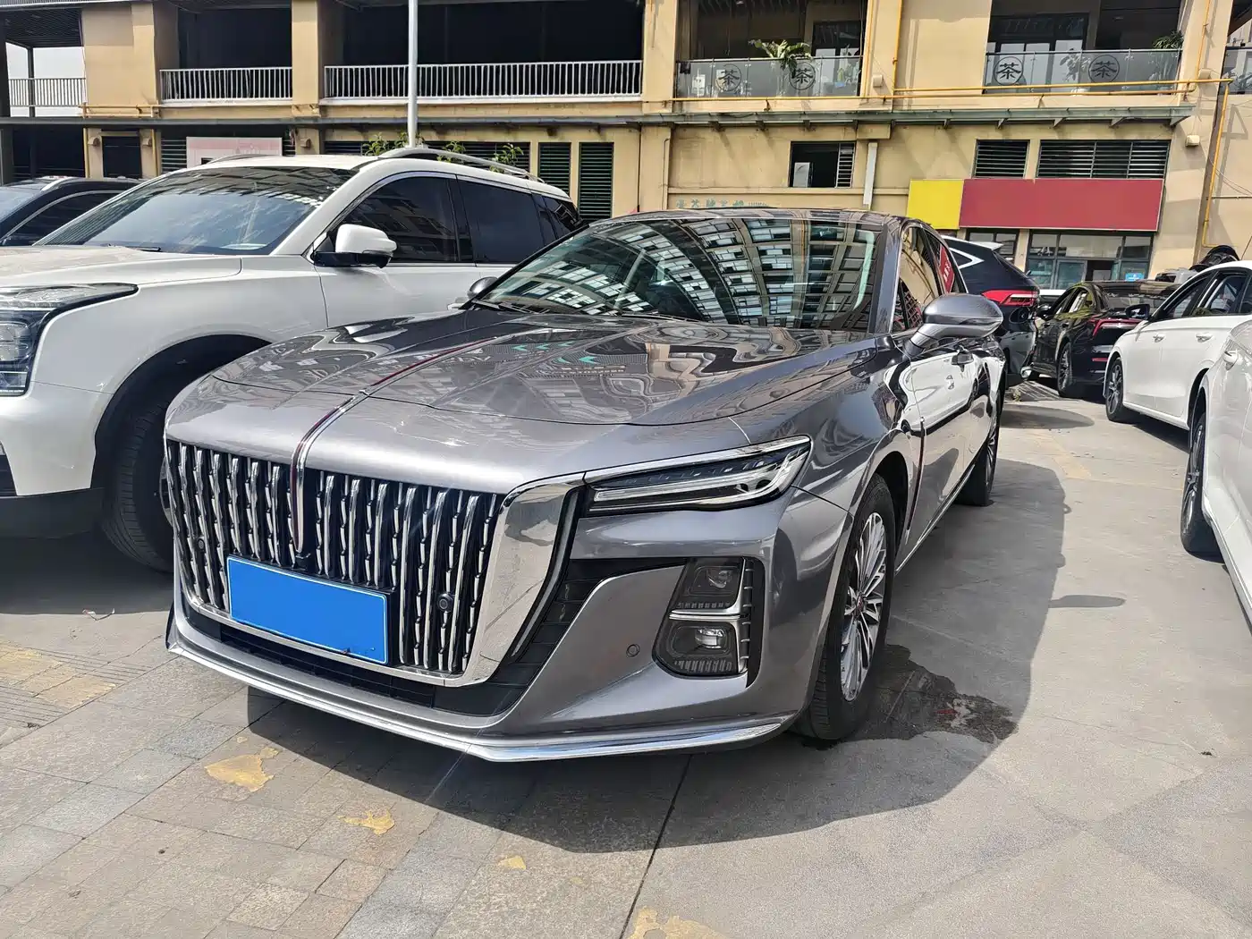 Hongqi H5 2024 1.5T DCT Smart Connect Flag Rhythm Edition