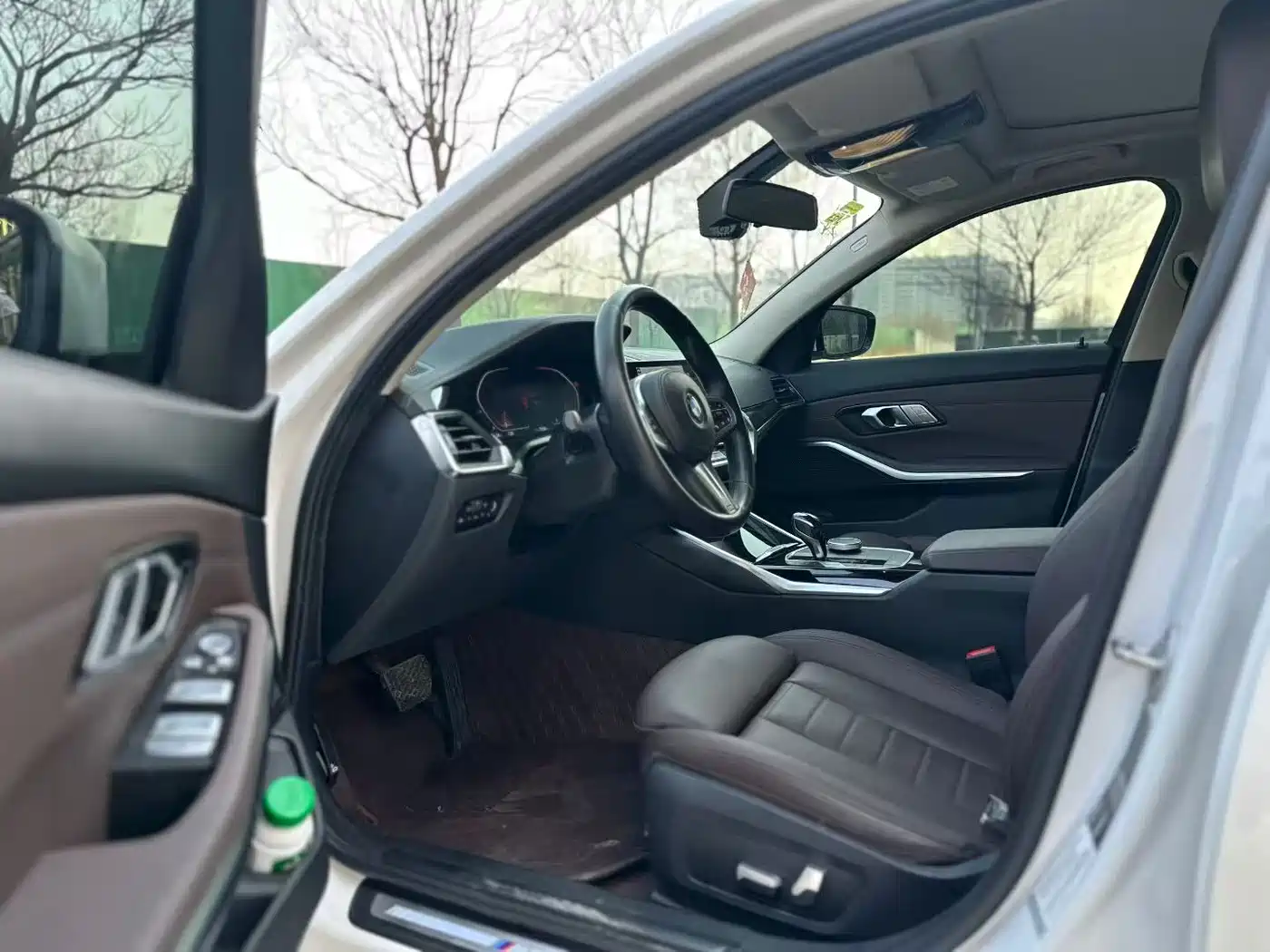 BMW 3 Series 2021 320Li M Sport Package фото 6