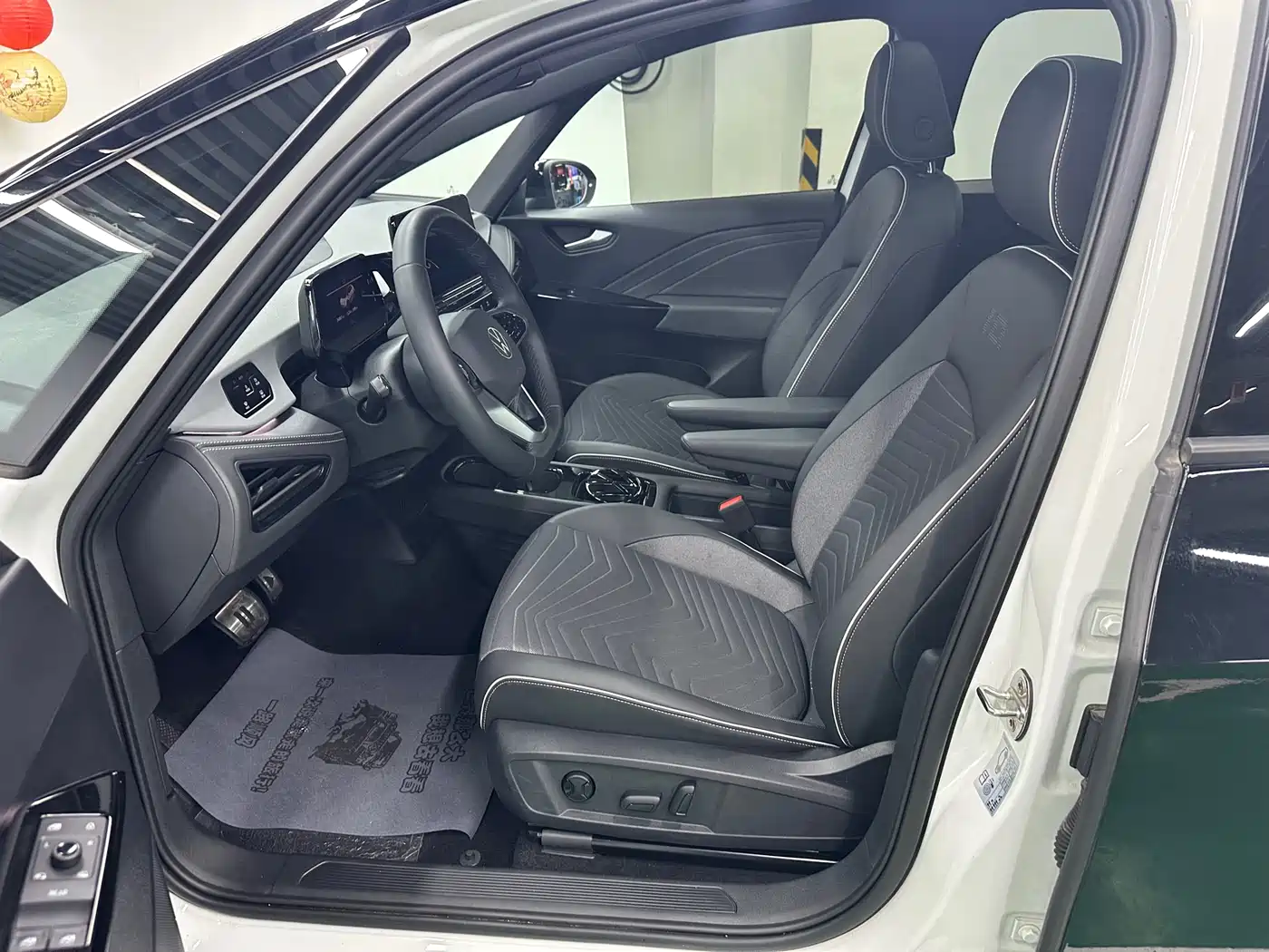 Volkswagen ID.3 2024 Outstanding Edition фото 8