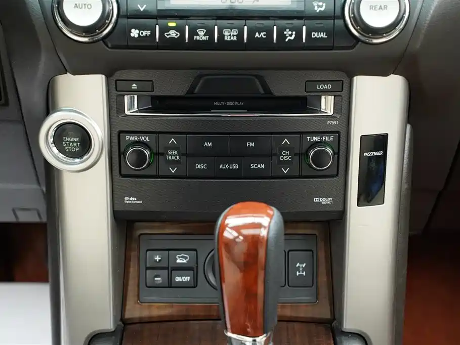 Toyota Prado 2010 4.0L Automatic VX NAVI фото 19
