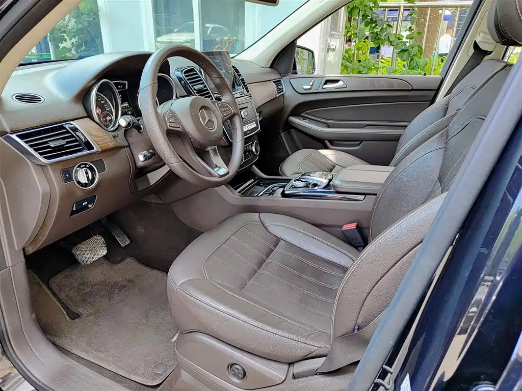 Mercedes-Benz GLE 2015 GLE 400 4MATIC фото 7