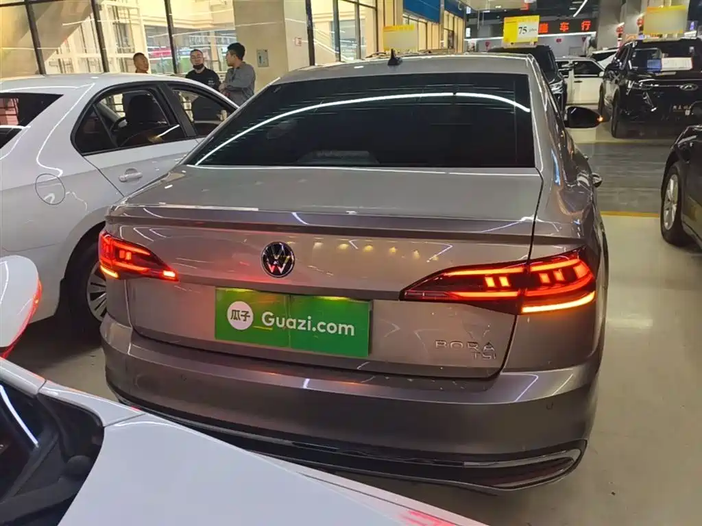 Volkswagen Bora 2023 200TSI DSG Comfort Edition фото 6