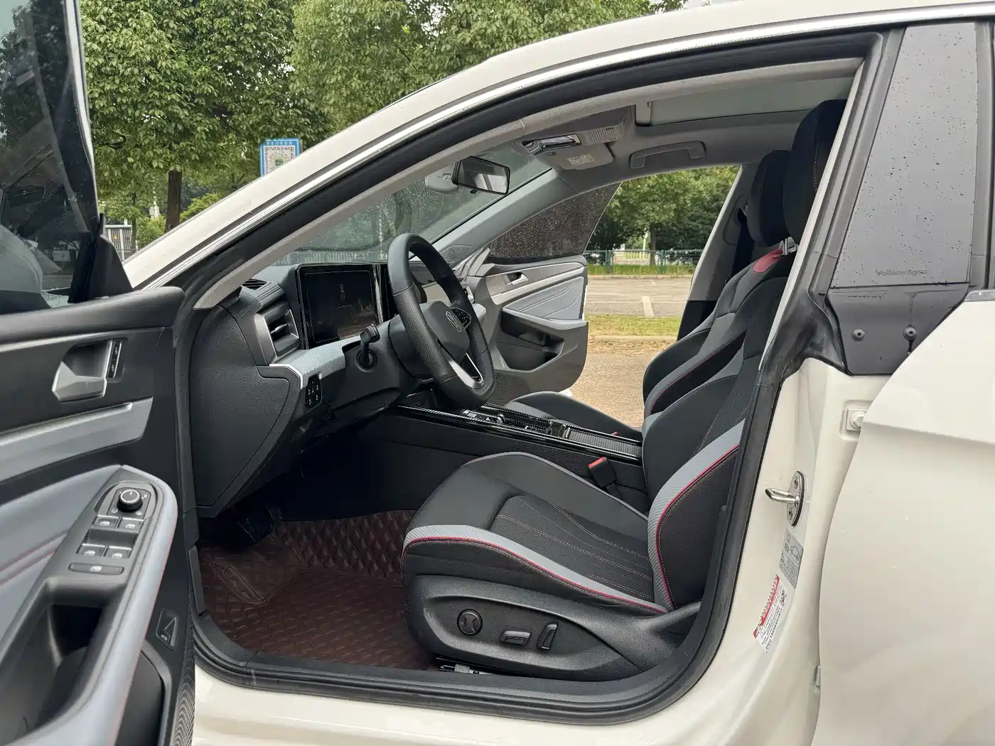 Volkswagen Lamando, миниатюра 10