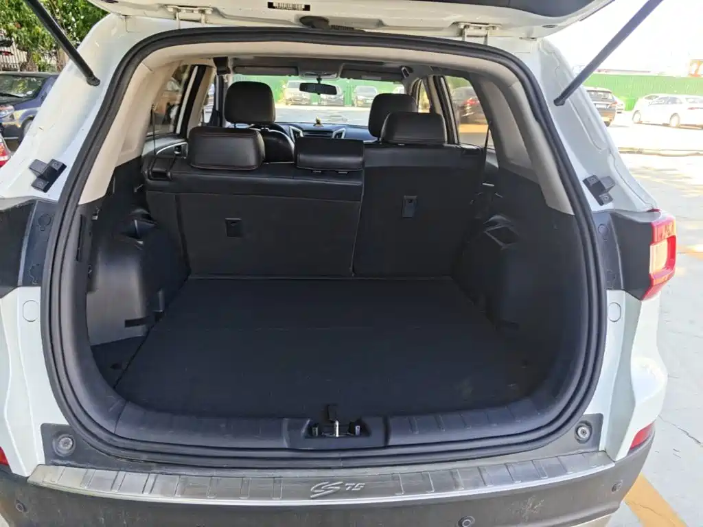 Changan CS75 2016 2016 1.8T Automatic Elite (China IV)