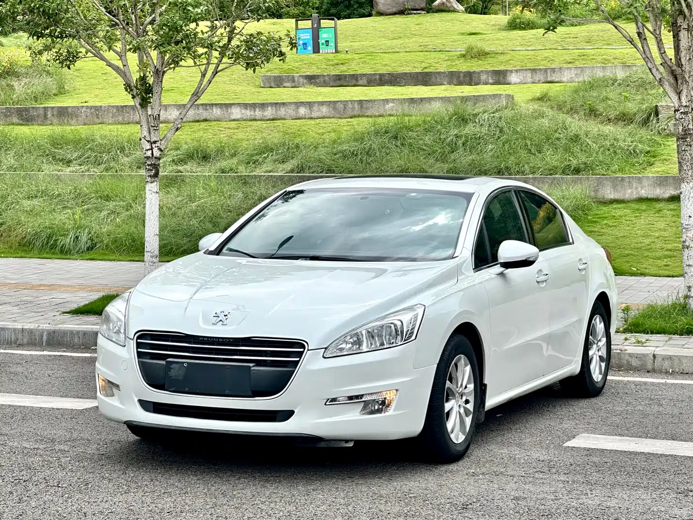 Peugeot 508 2013 2.0L 2nd Anniversary Auto Sunroof Classic Edition