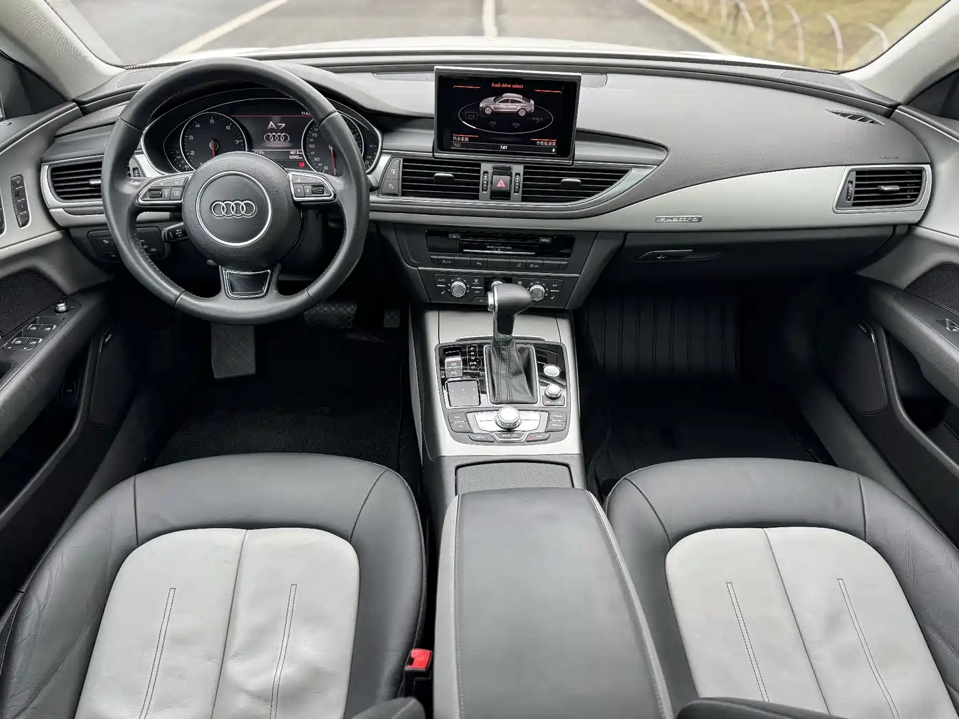 Audi A7 2014 35 FSI quattro Technology Edition фото 14