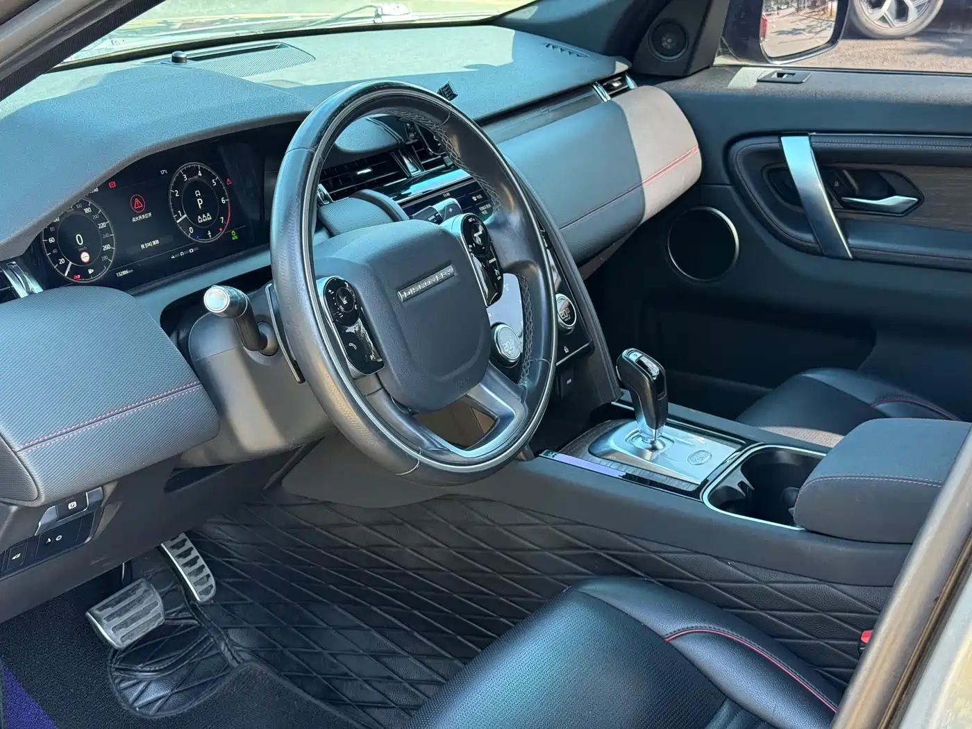 Land Rover Discovery Sport 2021 249PS R-Dynamic S Performance Edition фото 13