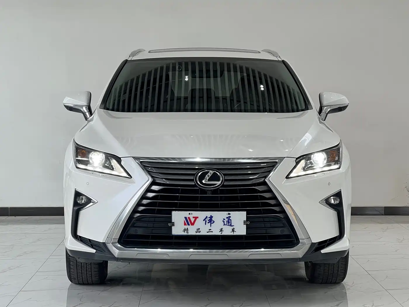 Lexus RX 2016 300 2WD Comfort Edition China V фото 4