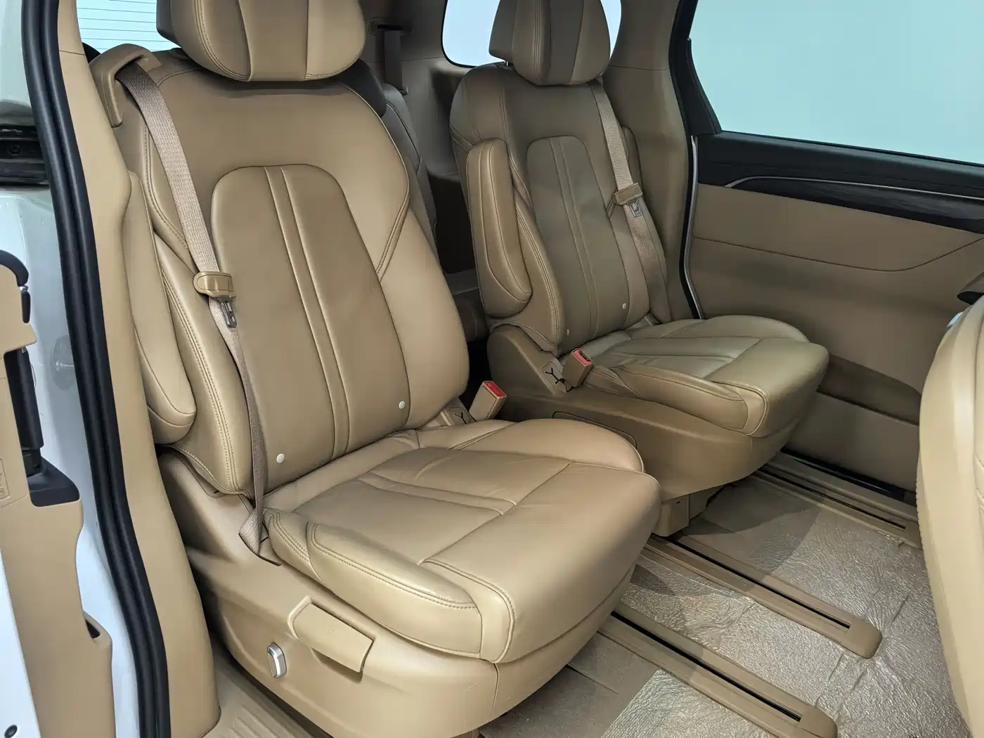 Buick GL8 2020 Model ES Landglory 653T Premium фото 16