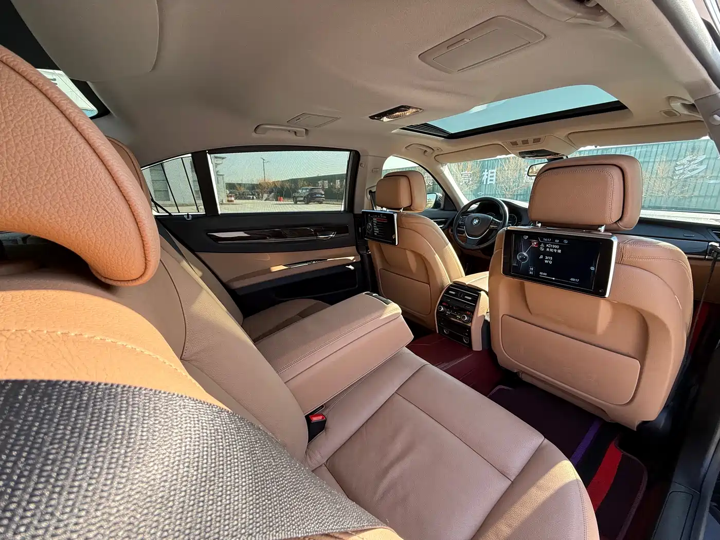 BMW 7 Series 2014 730Li Premium фото 39