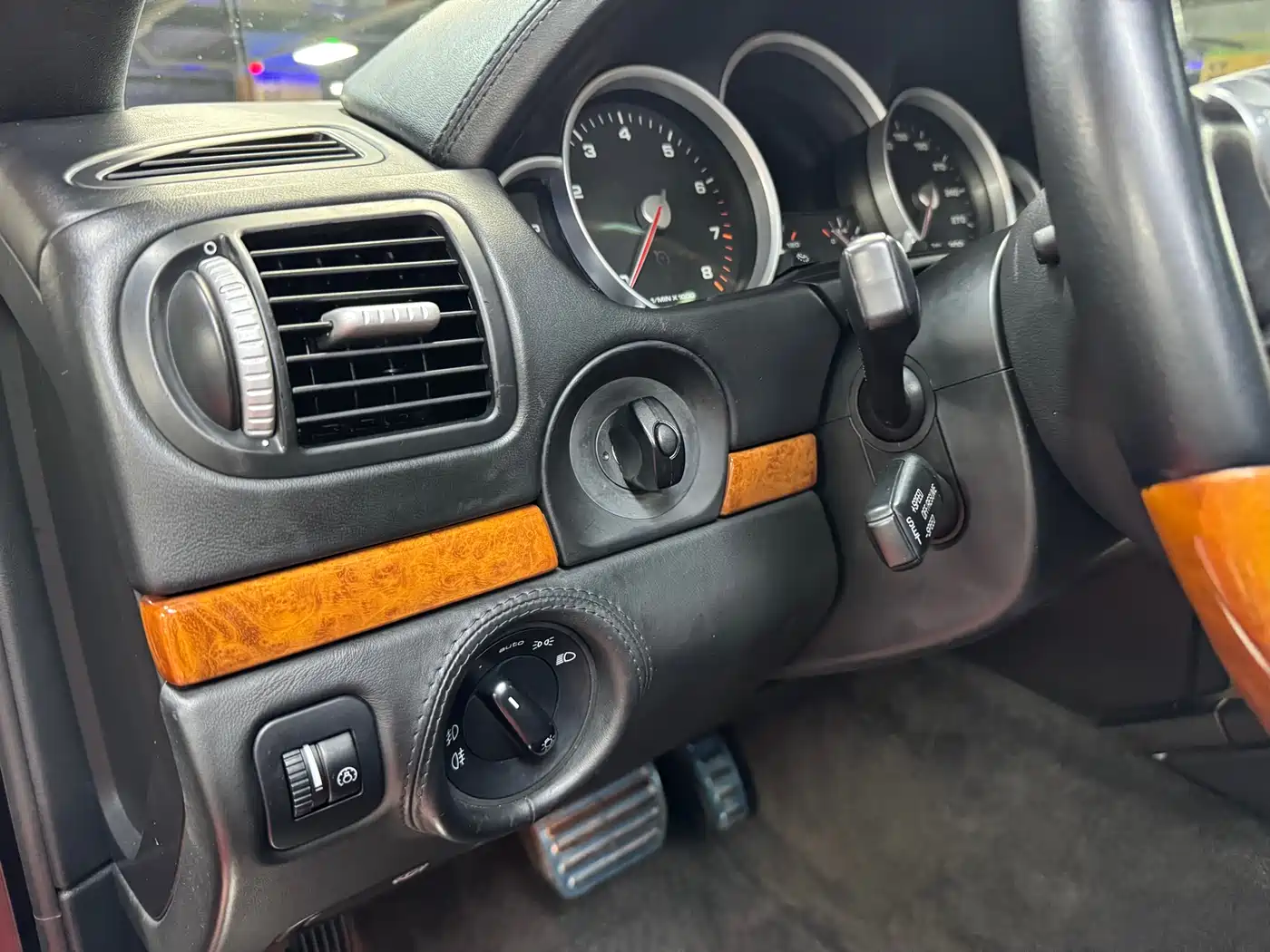 Porsche Cayenne 2006 Cayenne Turbo S 4.5T фото 19