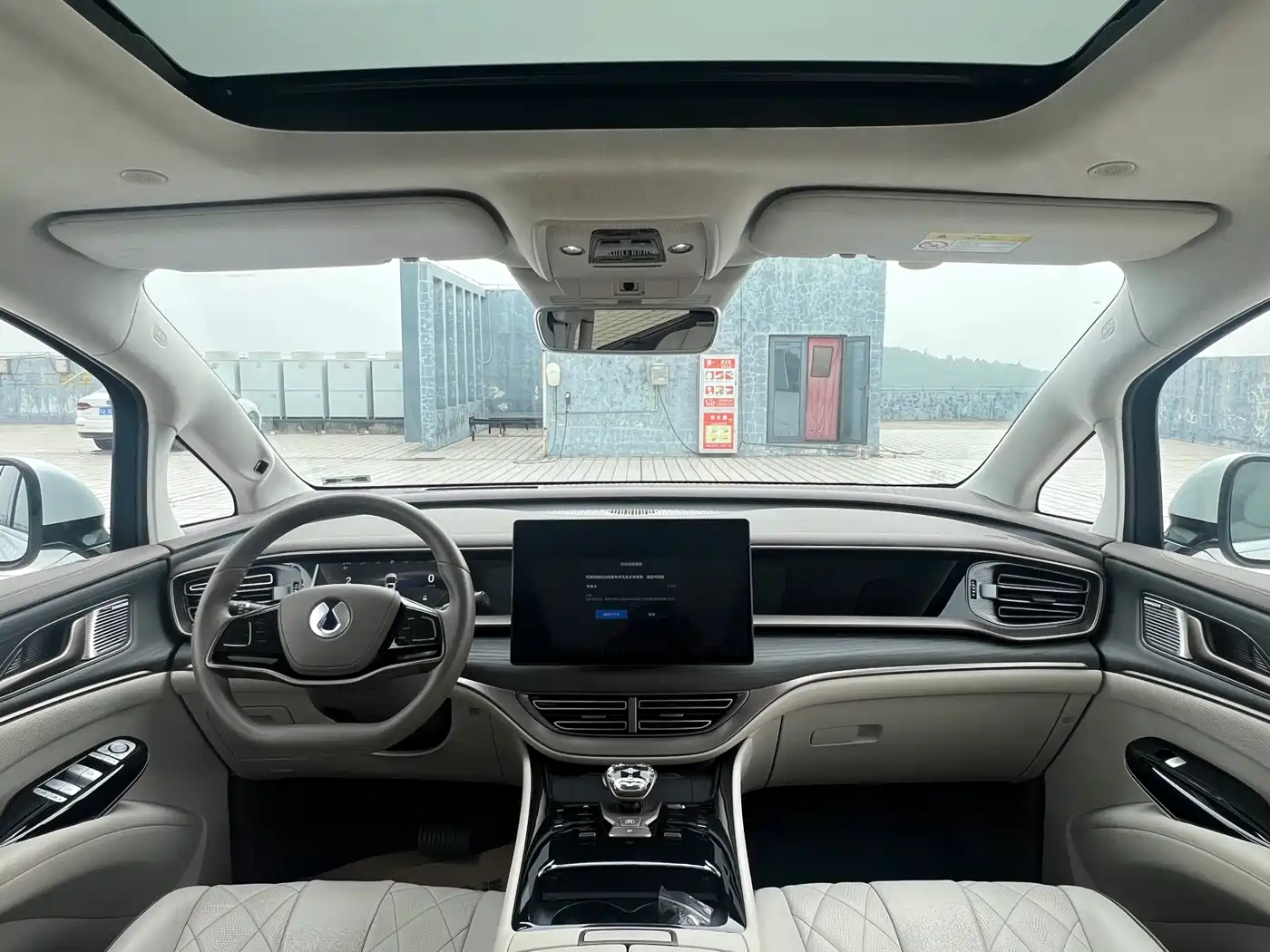 Denza D9 2022 DM-i 970 AWD Flagship фото 7