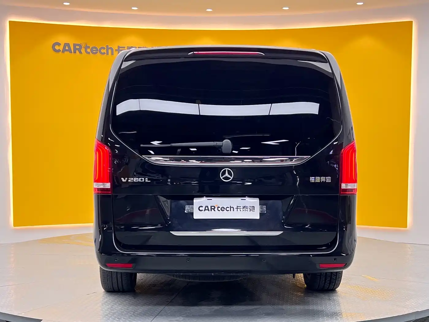 Mercedes-Benz V-Class 2022 V 260 L Long Wheelbase Prestige Edition фото 38
