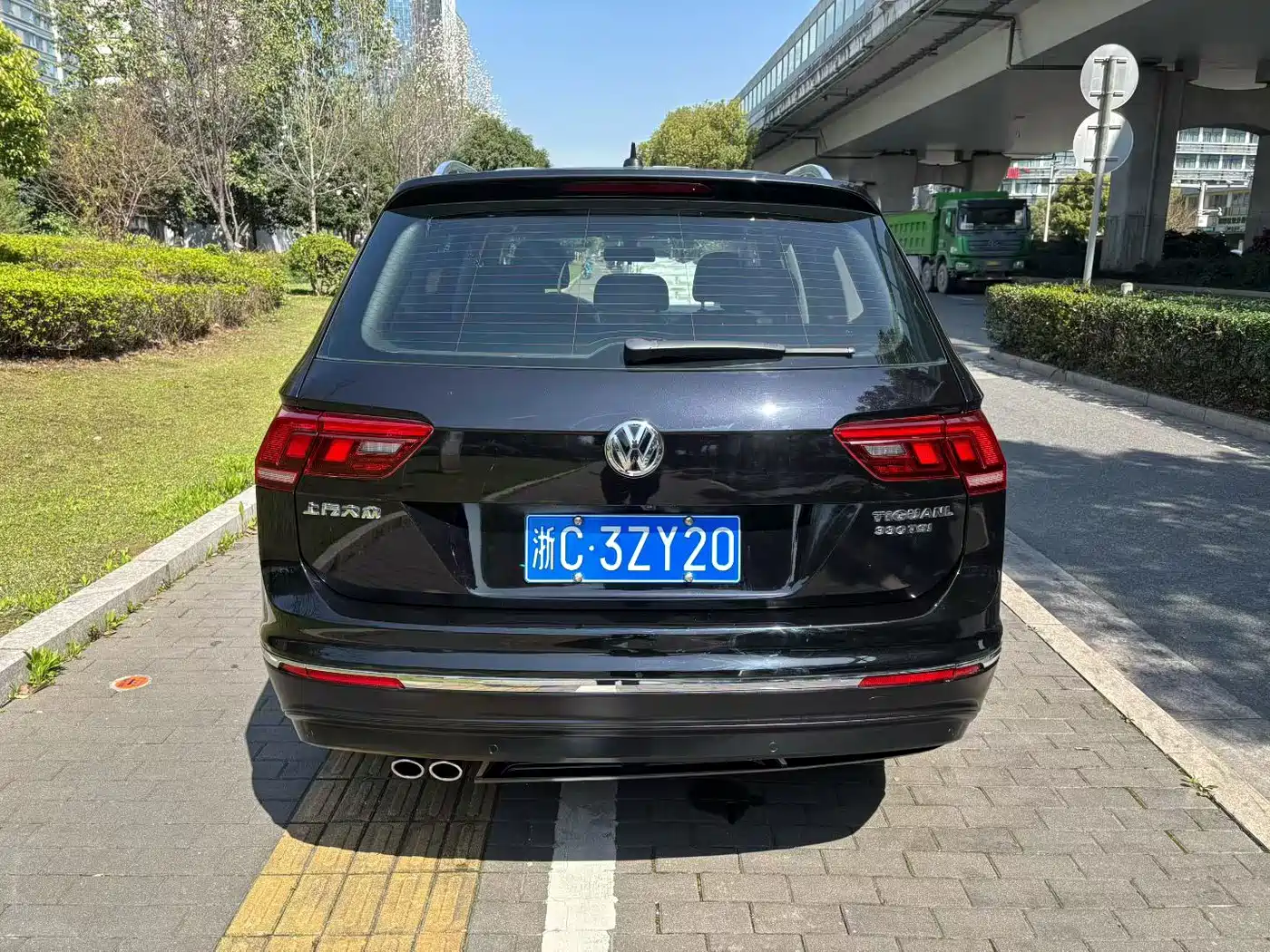 Volkswagen Tiguan L 2019 330TSI Automatic 2WD Panorama Comfort Edition China VI фото 7