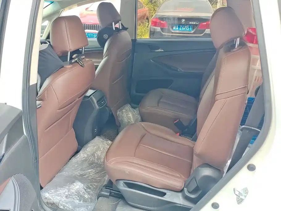 Buick GL6 2018 2018 18T 6-Seater Luxury