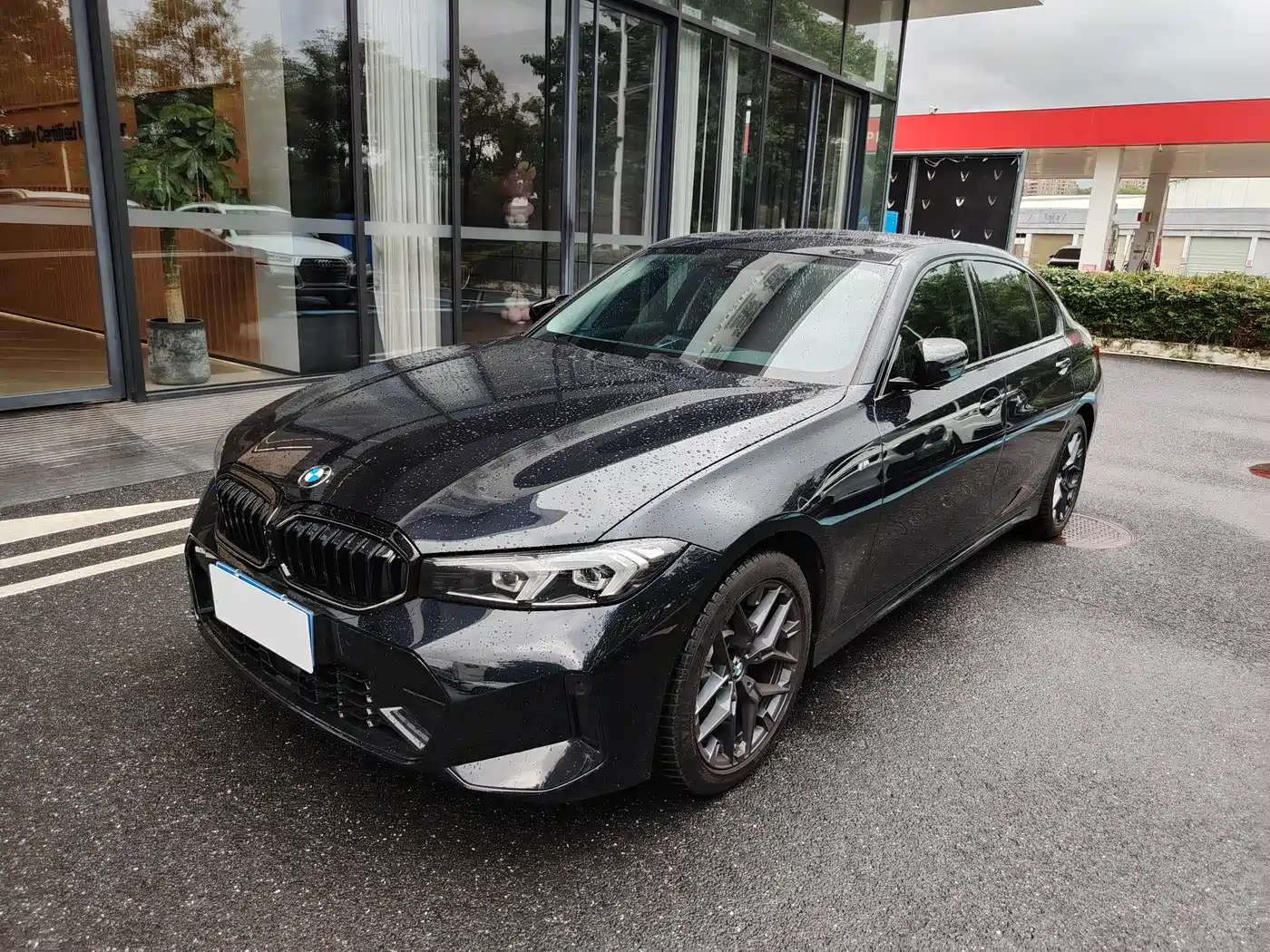 BMW 3 Series 2025 330Li M Sport Night Edition
