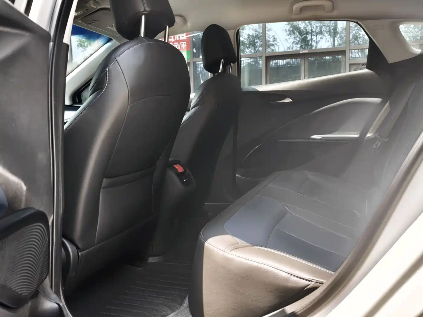 BUICK SLIGHTLY BLUE 6