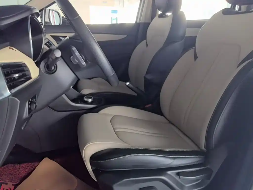 Baojun 360 2018 2018 1.5L Automatic Luxury (China V)