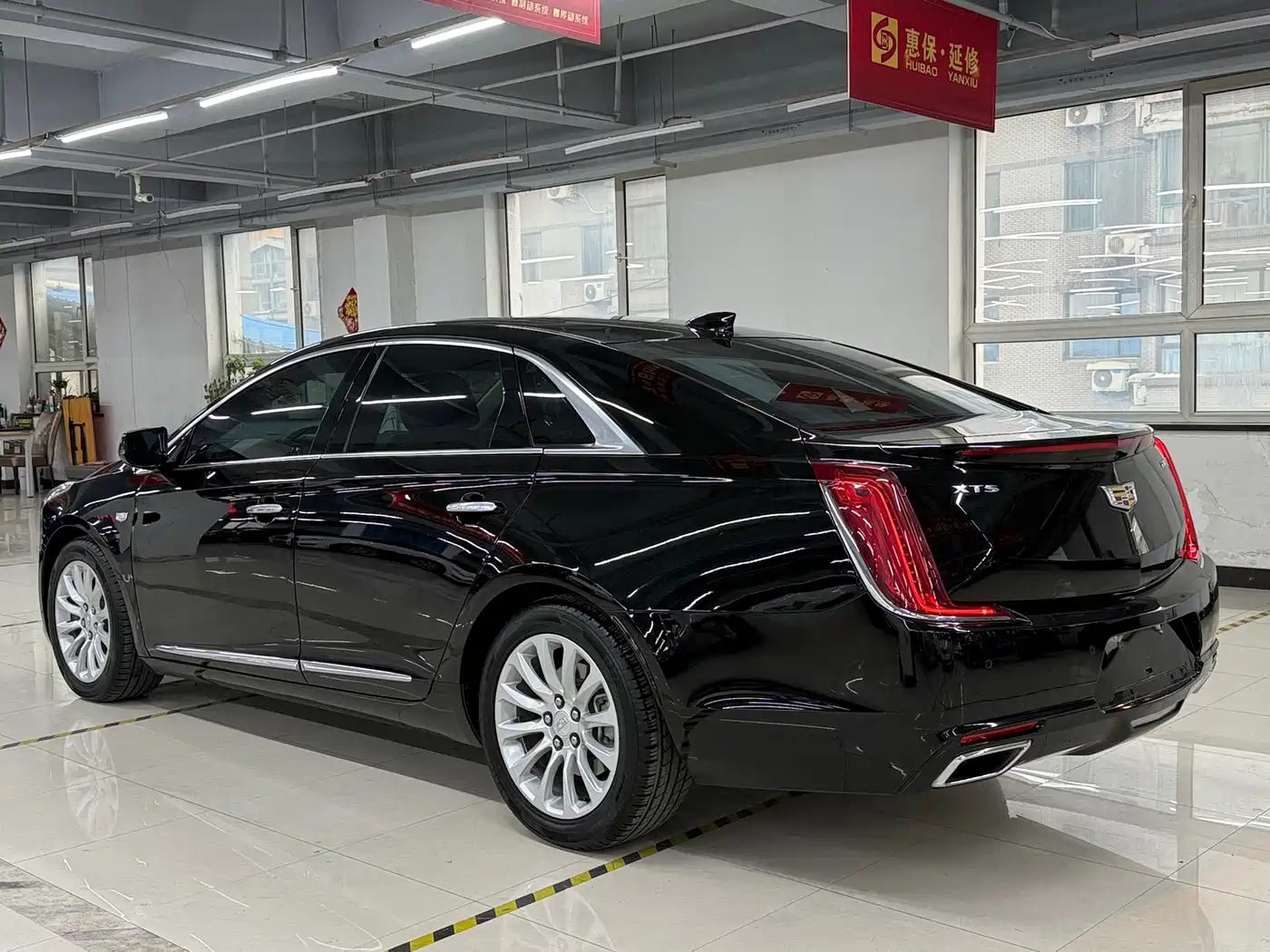 Cadillac XTS 2018 28T Technology фото 4