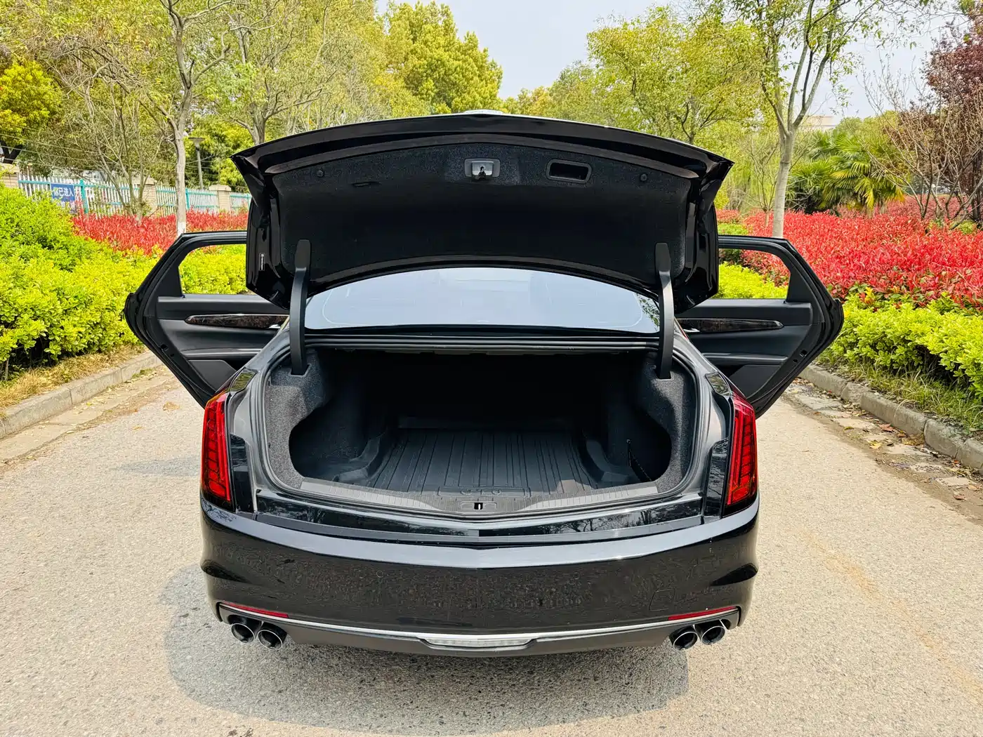 Cadillac CT6 2019 28T Luxury Model фото 12