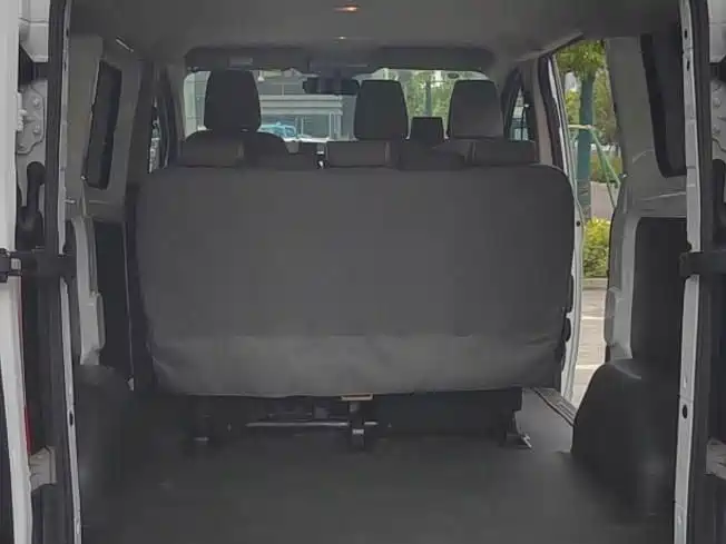 Photo 10 - Ford Transit