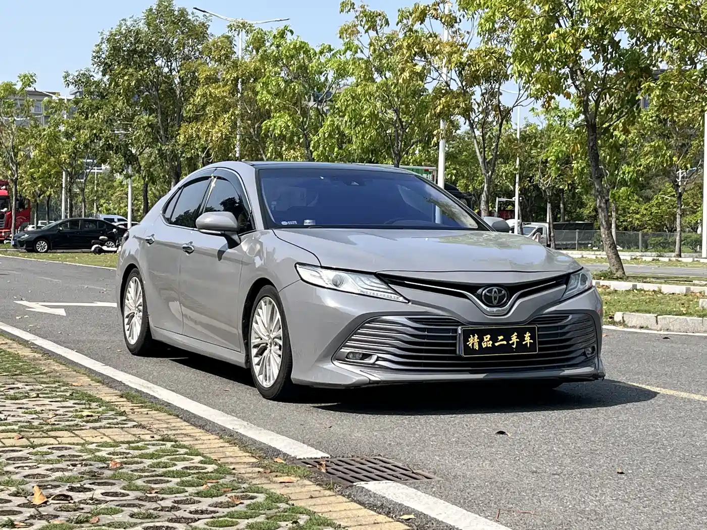 Toyota Camry 2018 2.5G Luxury Edition фото 3