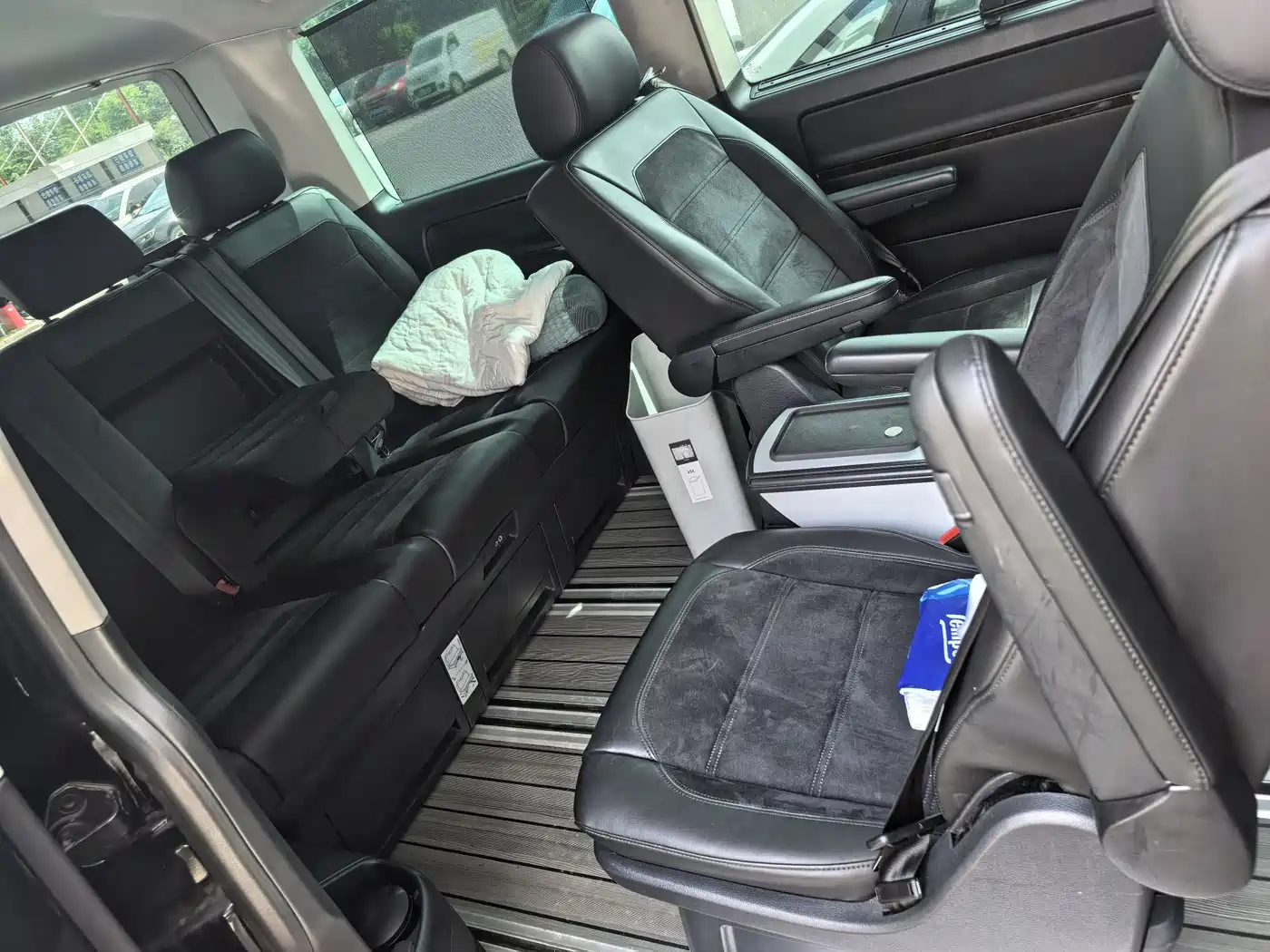 Volkswagen Multivan 2019 2019 2.0TSI 4WD Premium 7-seater