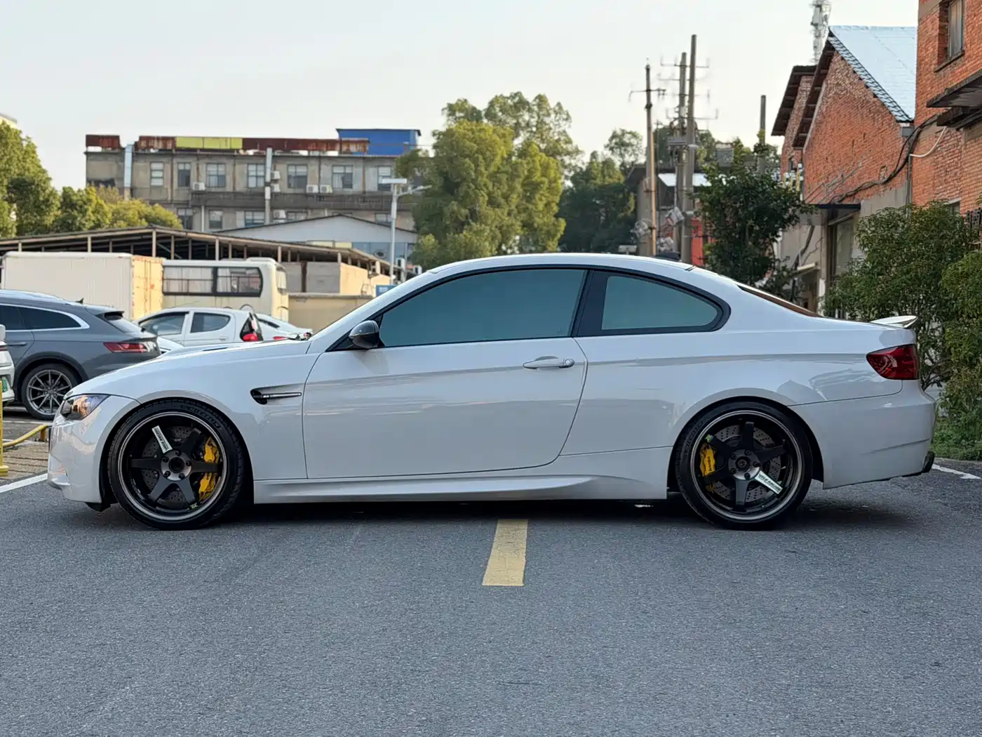 BMW M3 2013 2011 M3 Coupe Carbon Fiber Roof Edition