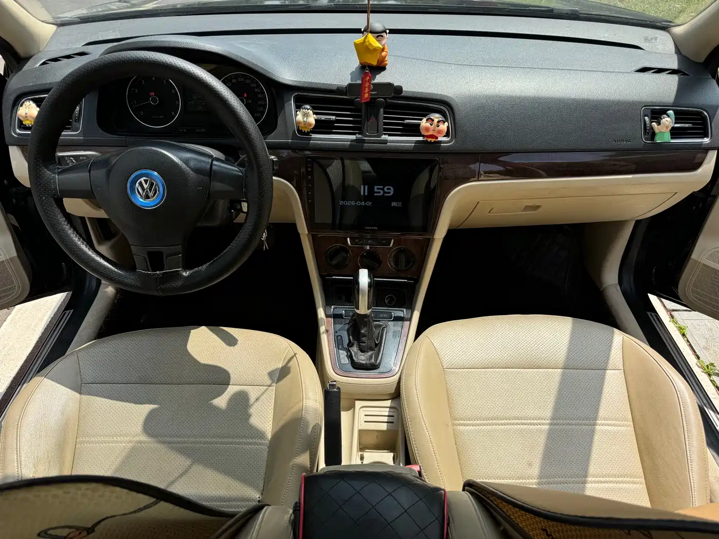 Volkswagen Lavida 2013 Facelift Classic 1.6L Automatic Comfort фото 6