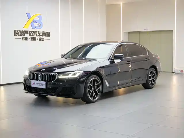 BMW 5-SERIES 2023